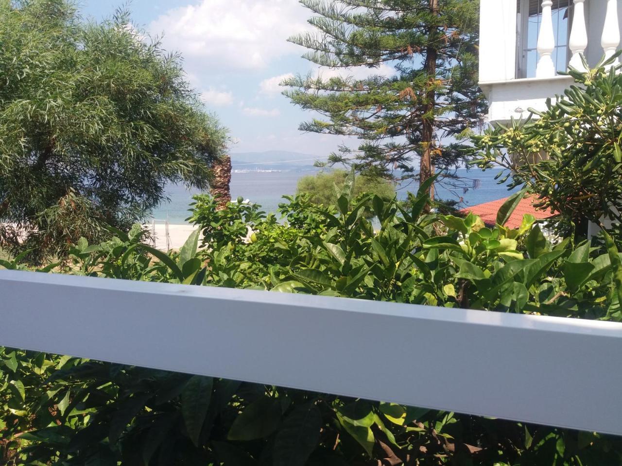 Per Mare Villa Loutra Oraias Elenis Exterior photo