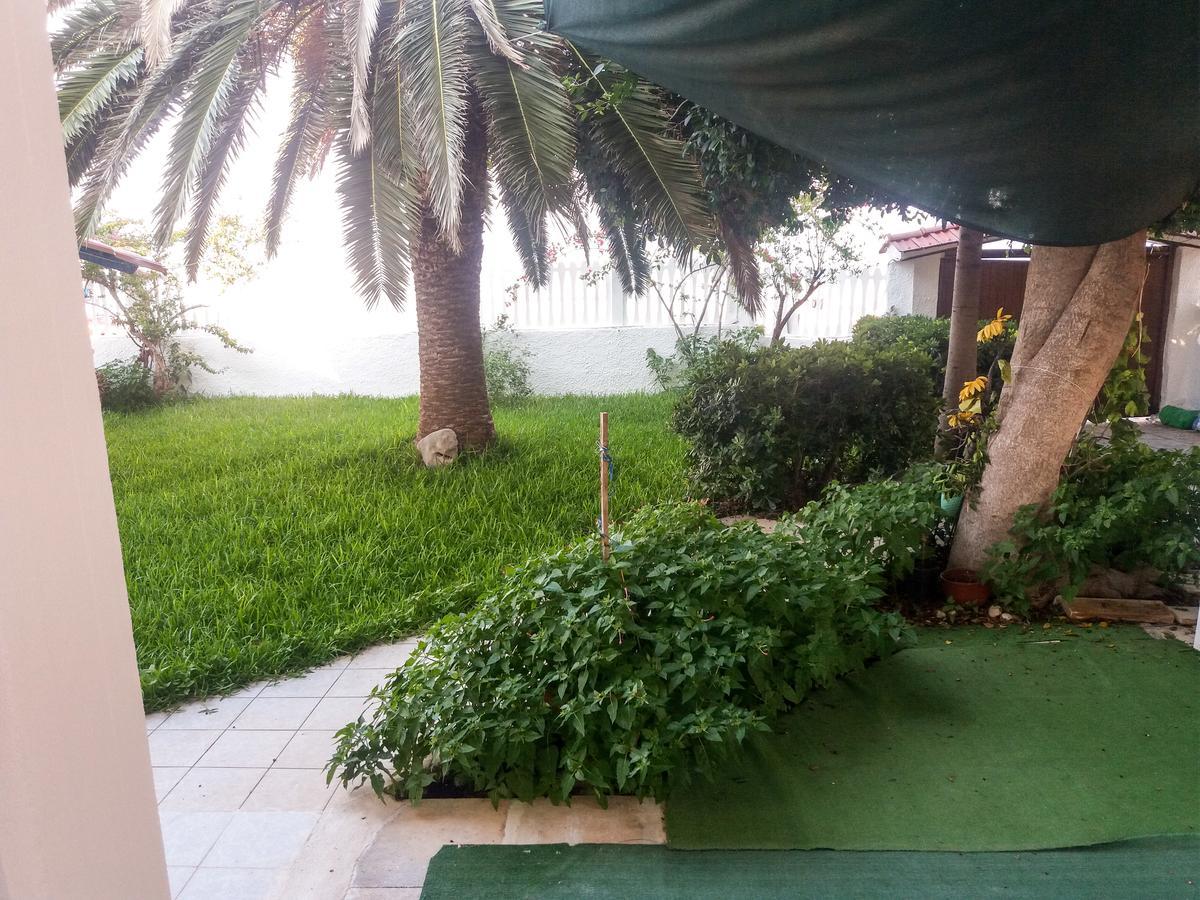 Per Mare Villa Loutra Oraias Elenis Exterior photo